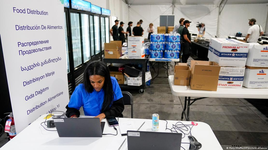 Nueva York abrió su centro más grande para migrantes