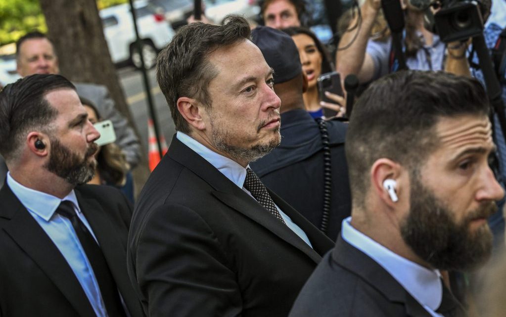 Elon Musk visitará Texas para evaluar llegada de inmigrantes