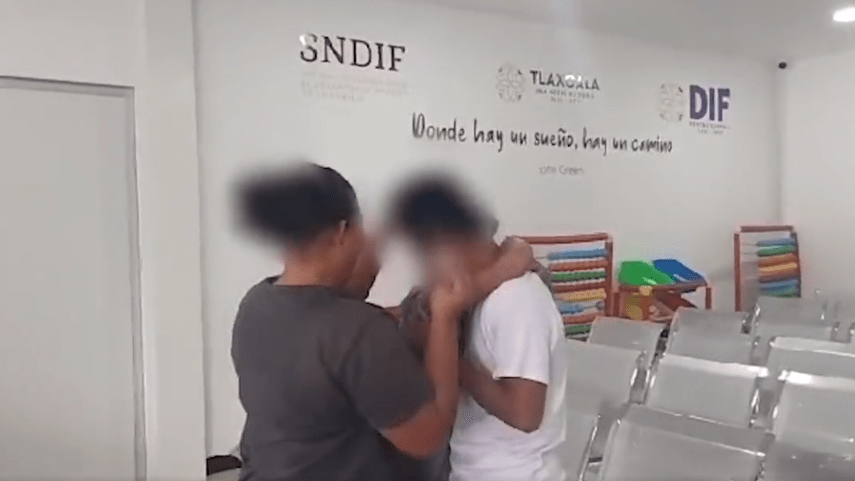 Inmigrante se lanzó de un tren en movimiento en México porque uno de sus hijos no pudo subir